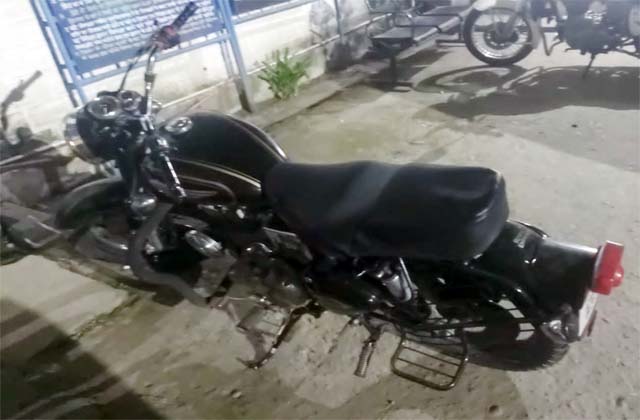 हिमाचल : बुलेट मोटरसाइकिल से पटाखे छोड़ना पड़ा महंगा, पुलिस ने काटा 11500 रुपए का चालान
