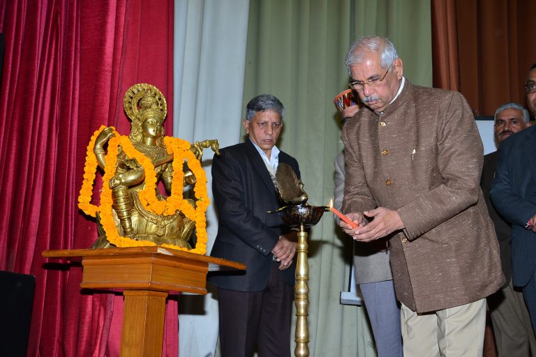 राज्यपाल ने डिजिटल अपराध और फोरेंसिक विज्ञान पर राष्ट्रीय सम्मेलन का शुभारम्भ किया