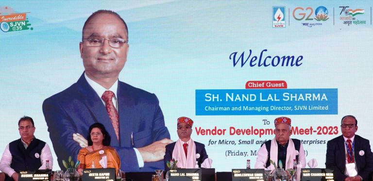 श्री नन्‍द लाल शर्मा, अध्‍यक्ष एवं प्रबंध निदेशक, एसजेवीएन ने एमएसएमई के लिए वेंडर डेवलपमेंट मीट का उद्घाटन किया