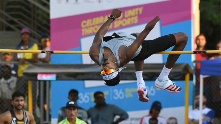 हिमाचल के निषाद कुमार ने पैरा एथलेटिक्स वर्ल्ड चैंपियनशिप में जीता रजत पदक…………