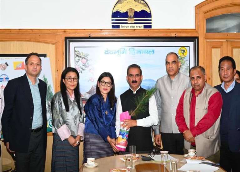 मुख्यमंत्री ने भूटान सरकार को 5000 से अधिक चिलगोजा के पौधे भेंट किए…